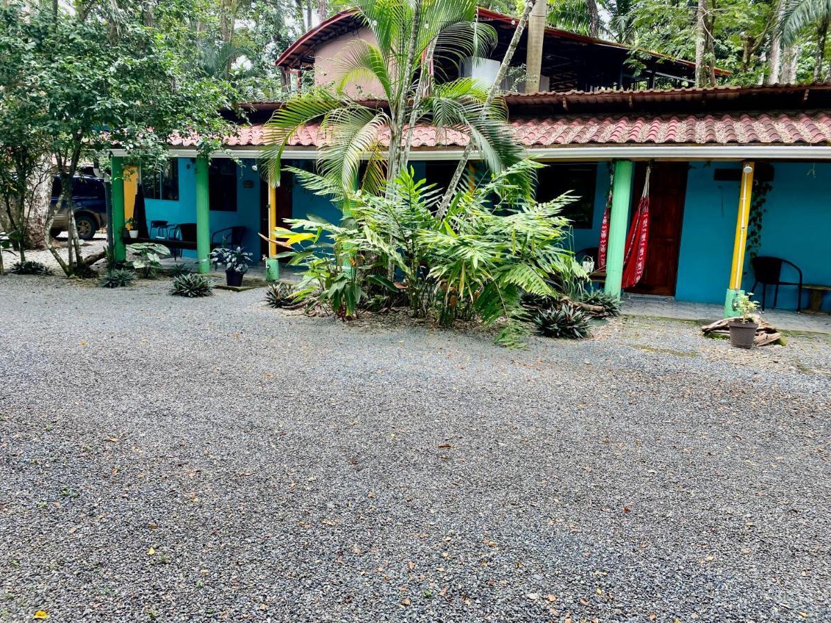 Boutique Rooms River Front At La Junta Dominical Exteriör bild