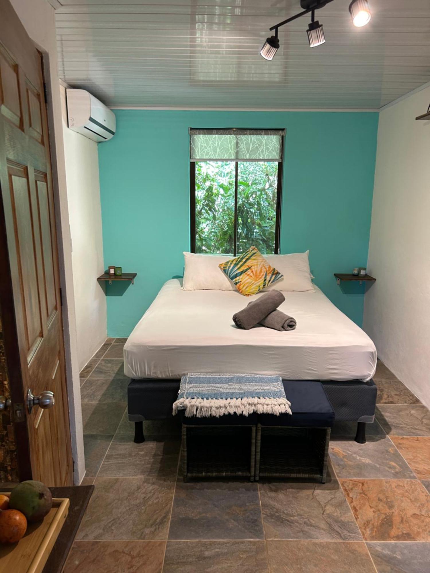 Boutique Rooms River Front At La Junta Dominical Exteriör bild