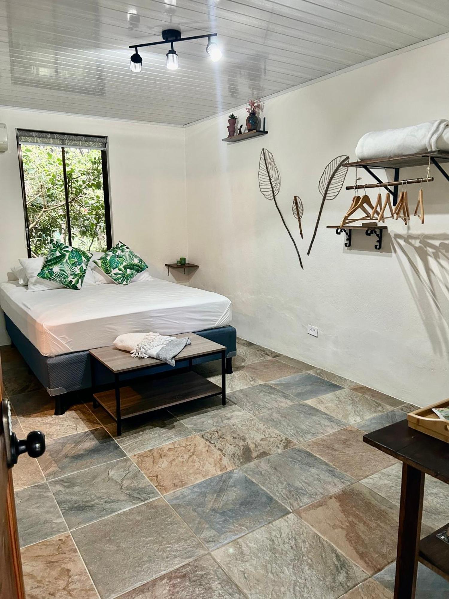 Boutique Rooms River Front At La Junta Dominical Exteriör bild
